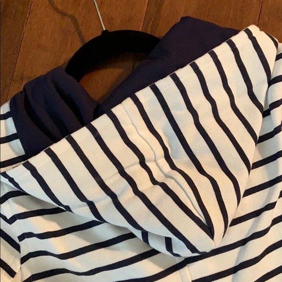 Old Navy Hooded sweatshirt jacket - Picture 3 of 3